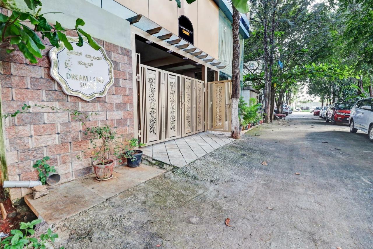 Oak联排别墅梦境套房酒店 Yelahanka 外观 照片